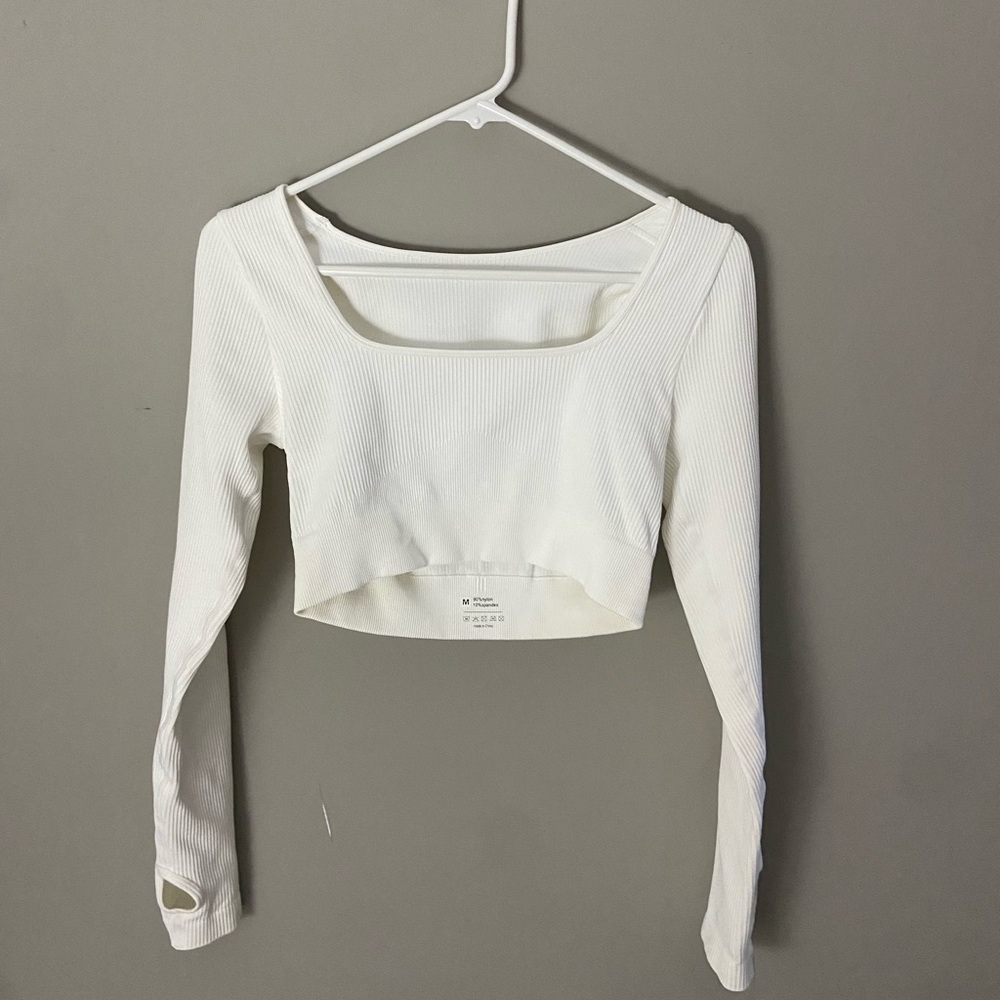 Tight Fit Long Sleeve White Crop Rop